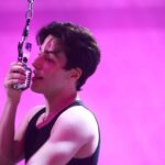 Enzo Ferro lança a inédita romântica “Quem Sabe A Gente Volta”