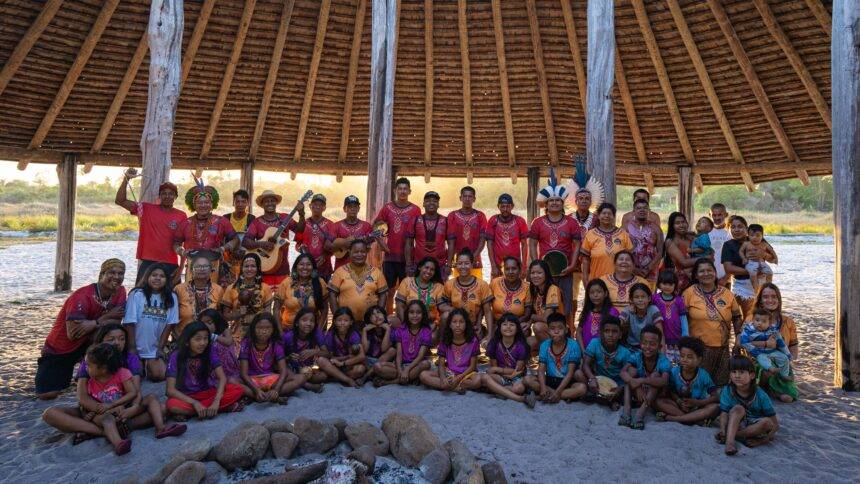 Projeto de samba indígena Marujos Pataxó lança novo álbum