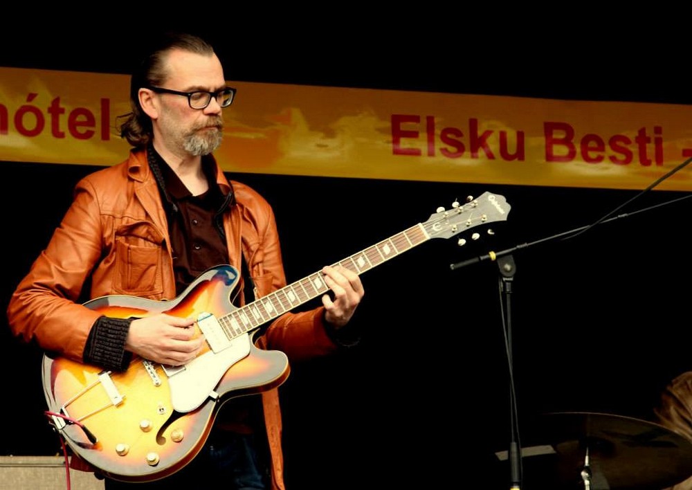 Islandês Ingvi Thor Kormaksson homenageia a bossa nova em composição gravada pela banda Latin Faculty 1 Islandês Ingvi Thor Kormaksson homenageia a bossa nova em composição gravada pela banda Latin Faculty