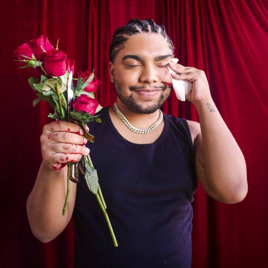 RIAN SEMY reflete sobre os riscos de se apaixonar em seu novo EP “Perigo”