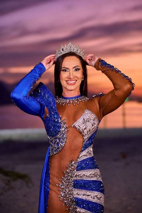 Vanessa Rangeli é a nova Rainha de Bateria da Acadêmicos de Niterói