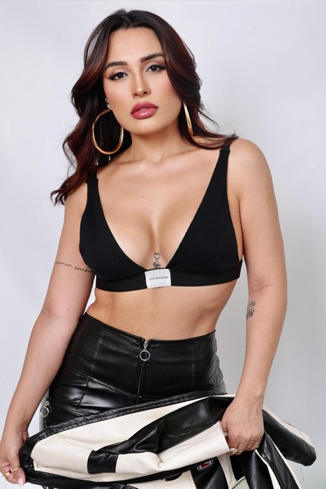Saiba quem é Héricka Fontinhas, a participante do reality show "Love & Dance" 8 Saiba quem é Héricka Fontinhas, a participante do reality show "Love & Dance"