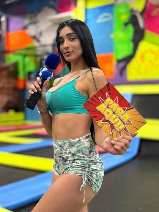 Após título de Miss, Letícia Cavalca estreia como “panicat da nova geração” na RedeTV! e exibe shape renovado Após título de Miss, Letícia Cavalca estreia como “panicat da nova geração” na RedeTV! e exibe shape renovado