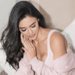 Bruna Biancardi divulga slots e inclui alertas sobre responsabilidade