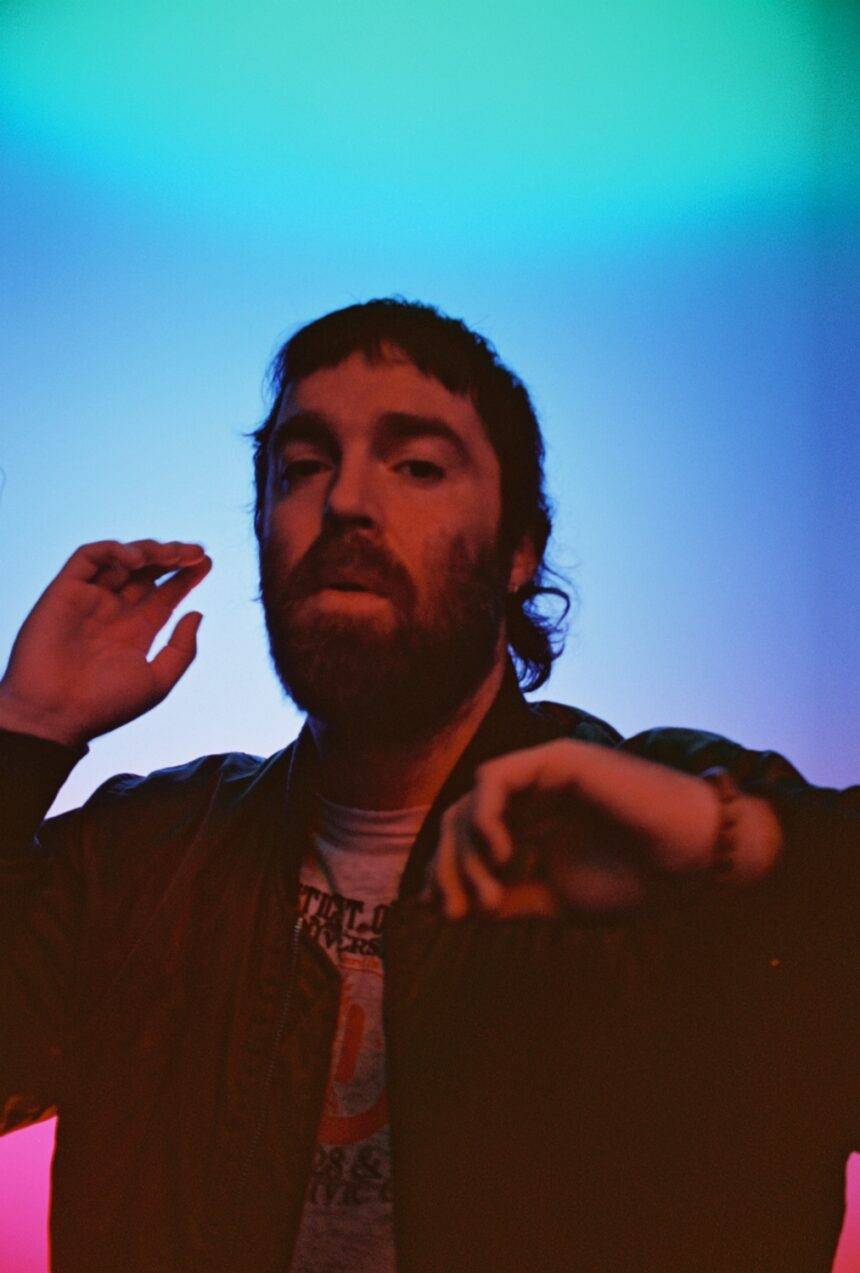 Chet Faker retorna com a melancólica “Far Side of The Moon”