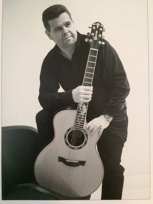 Com tom pop e MPB, Everaldo Elias apresenta o single "A Gente Envelhece"