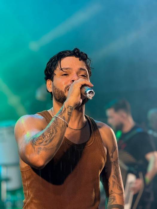 Helton Lima se firma como nome forte no São João 2025 em Pernambuco