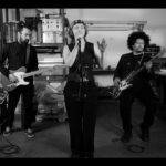 Juliana Raimundo mergulha em conflitos íntimos no novo single e clipe “Pra Me Persuadir”, com participação de SóCiro