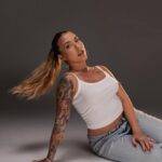 Depois de sair das plataformas adultas, Sophie Buttini expõe propostas indecentes de famosos: “pagavam pelo sigilo”