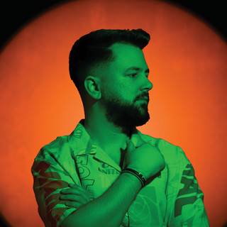 Tennebreck lança “Echoes” em colaboração com MrGunMusic, DONY e Amira