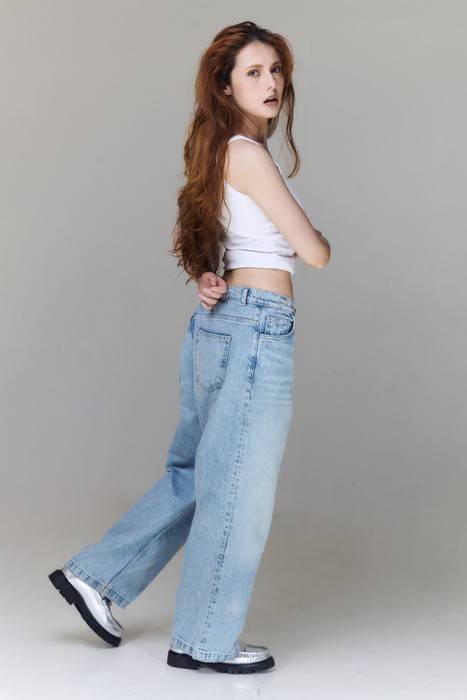 Anna Dalmei: a força criativa por trás das câmeras no audiovisual