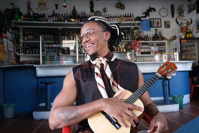 Felth lança o single Paz e Amor em todas as plataformas digitais