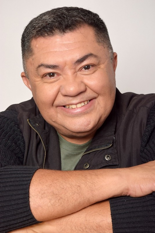 Após sucesso em "Vale Tudo", Cesário Candhí, anuncia participação em Arcanjo Renegado e novos trabalhos