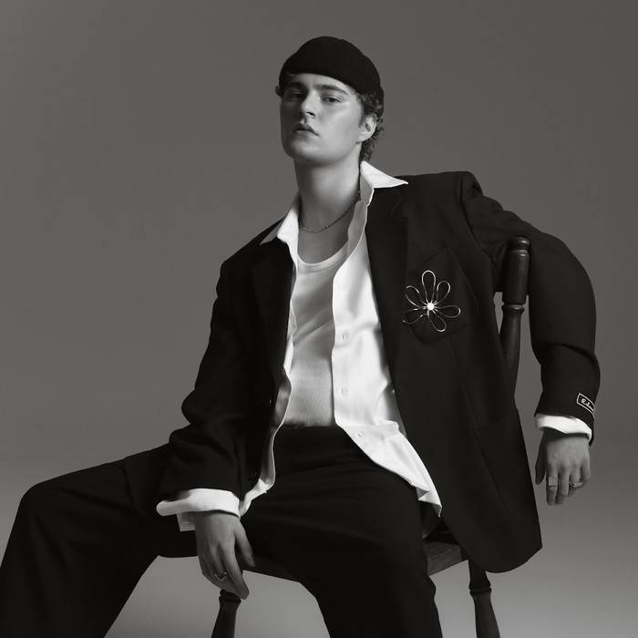 Gabriel Coppola celebra o Dia do Ator: “Atuar me ensinou a olhar para mim com mais carinho e acessar lados que eu desconhecia”