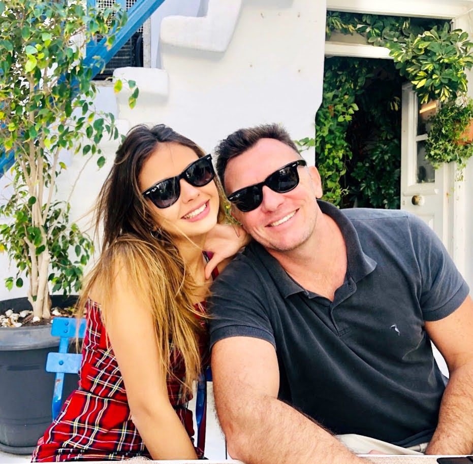 Dia dos pais: Mariana Lewis homenageia o pai Quentin Lewis e recorda ensinamentos