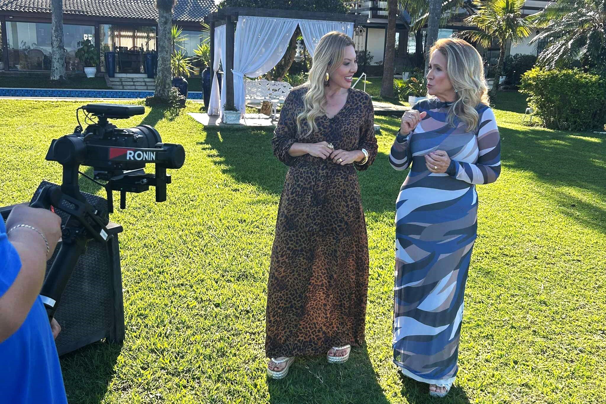 Retratos Femininos traz a inspiradora história da cantora e compositora Ângela Márcia