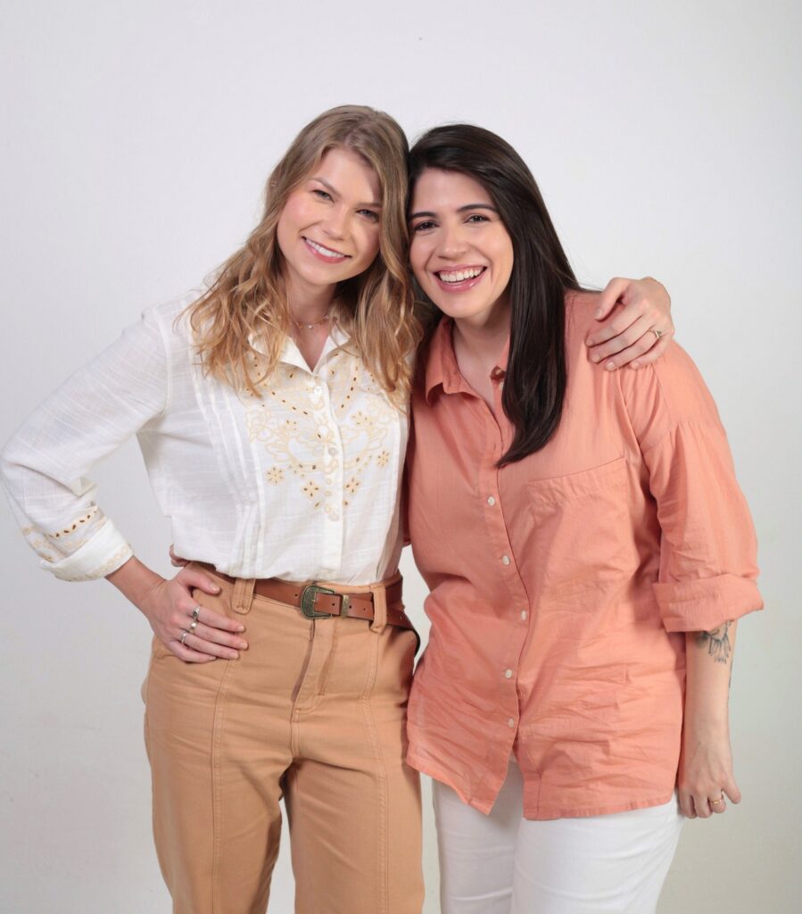 Vicka e Marina Aquino se unem no sensível single "Acordar Com Você"