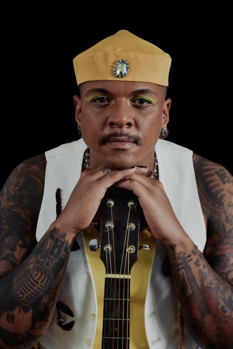 ÀRT disponibiliza EP “Afetos Cítricos Ao Vivo” retratando experiências negras e LGBTQIAP+