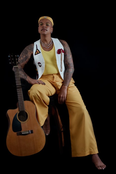 ÀRT disponibiliza EP "Afetos Cítricos Ao Vivo" retratando experiências negras e LGBTQIAP+