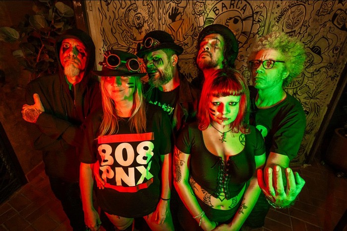 808 Punks disponibiliza EP “Bater Cabeça e Rebolar” com produção de Edu K