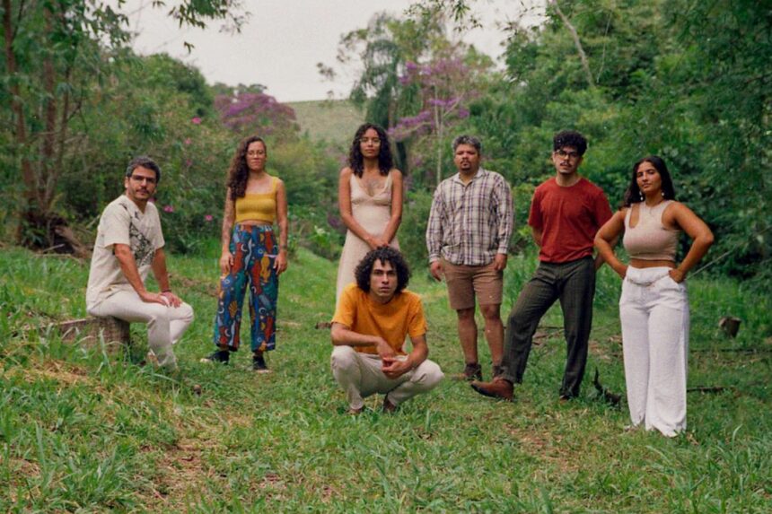 Assombro de Bixo lança álbum com mergulho na crítica social com poesia popular e brasilidade