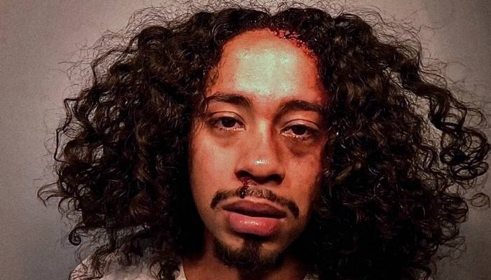 Cayo Real ressignifica a dor no resiliente e forte single "Com a Lírica"