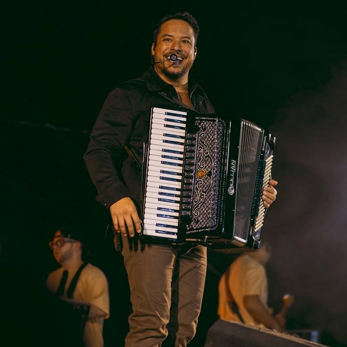 Cantor potiguar Giullian Monte disponibiliza trabalho audiovisual extenso celebrando cultura nordestina