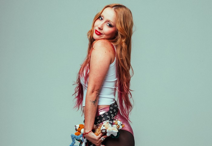 Duda Ruas divulga o novo single “legal demais pra você”, faixa que antecede futuro EP