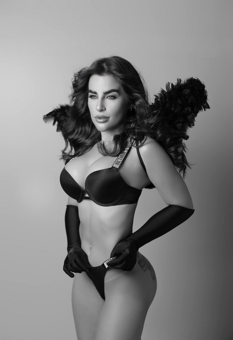 Mariana Marquini é desclassificada de seletiva da Victoria's Secret por conteúdo adulto