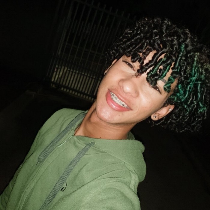 Rhuan Gama retorna às plataformas com novo single “I Was a Kid”, marcado por sonoridade de rock alternativo