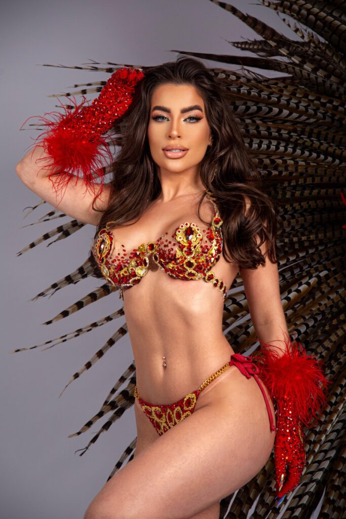 De comerciante a estrela do Carnaval: Mari Marquini é a nova destaque de chão da Colorado do Brás