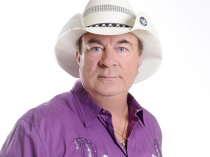 Ruama Feitosa, Micarla, Jessika Oliveira, Alcino Alves e André Moraes brilham no Aparecida Sertaneja