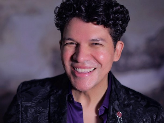 Aparecida Sertaneja reúne Adriana Farias, Alexandre Arez, Roberto Seresteiro, Nando Rodrigues e a dupla Karina e Flaviane