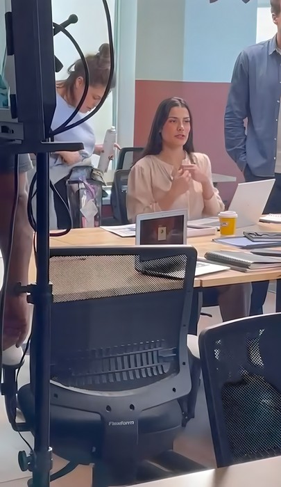 Dani Costa anuncia entrada em plataforma adulta após atuação em novela bíblica