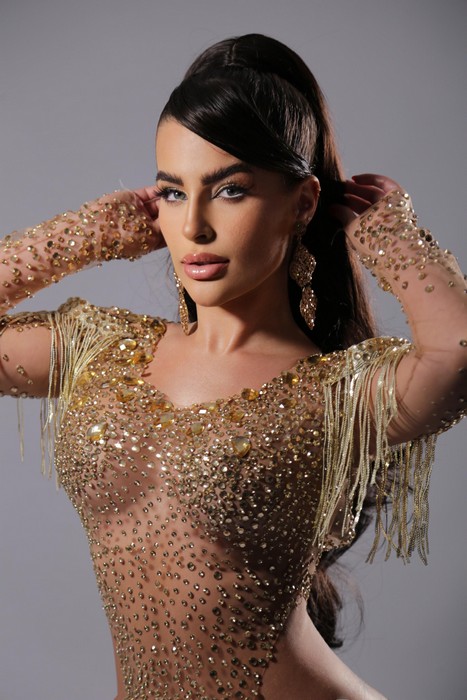 Mari Marquini investe em maratona de samba para evitar críticas e "não virar meme igual a Virginia"