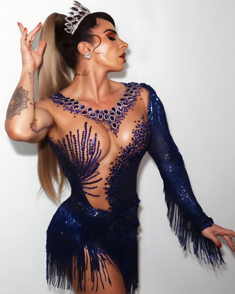 Vivian Cristinelle, princesa de bateria da Acadêmicos do Tatuapé, compartilha a técnica por trás de sua forma física definida