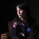 Zero Grau: Uma peça teatral que desafia a identidade e a ética