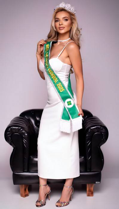 Miss Distrito Federal Josi Oliveira estreia criticando excessos estéticos: "beleza não é trocar de rosto todo mês"