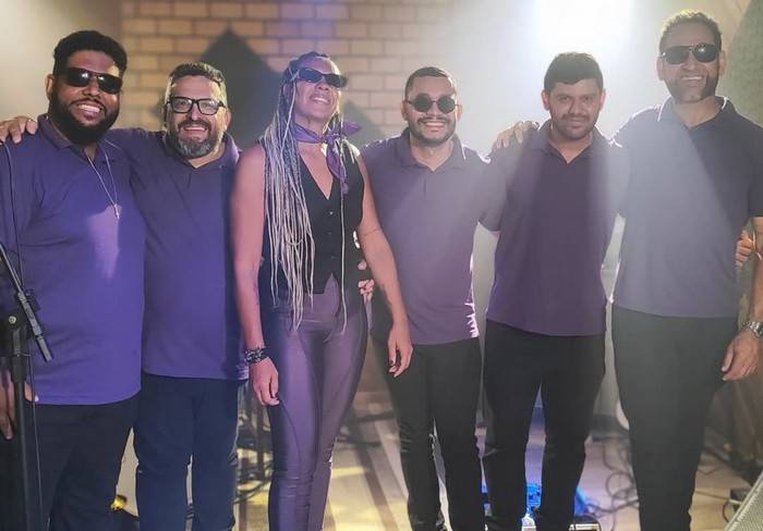 Aqui Tem Nordeste: Uma Noite de Música com Bernadete França, Vini Costta e DonnaFlô