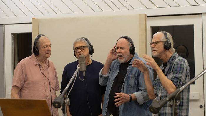 Helder Viana lança novo single "Meu Amor, Minha Flor" com Boca Livre