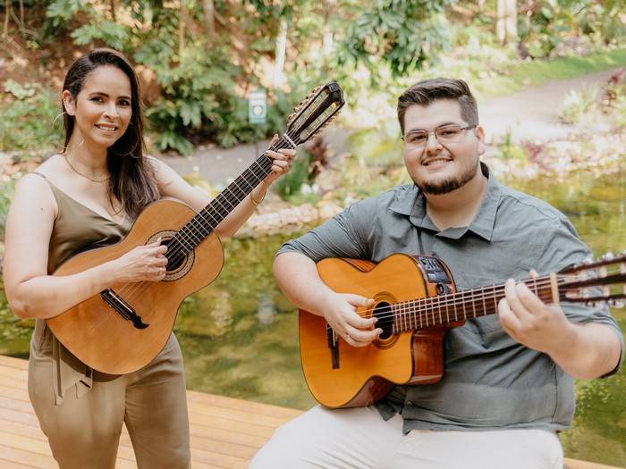 Música sertaneja em cheio no Aparecida Sertaneja com Mogiano & Mogianinho, Edu Santa Fé, Pedro Vitor & Mariana e Flor Morena & Leo Martins