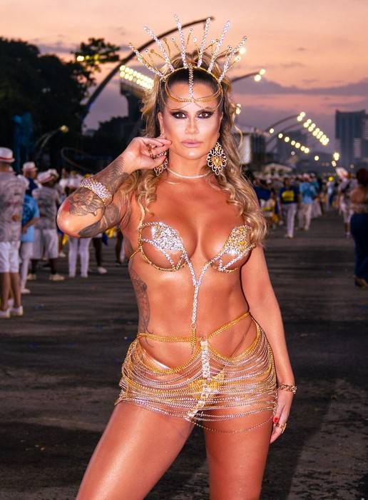 Isis Camargo: desvendando o corpo no Carnaval; uma questão de autonomia e poder