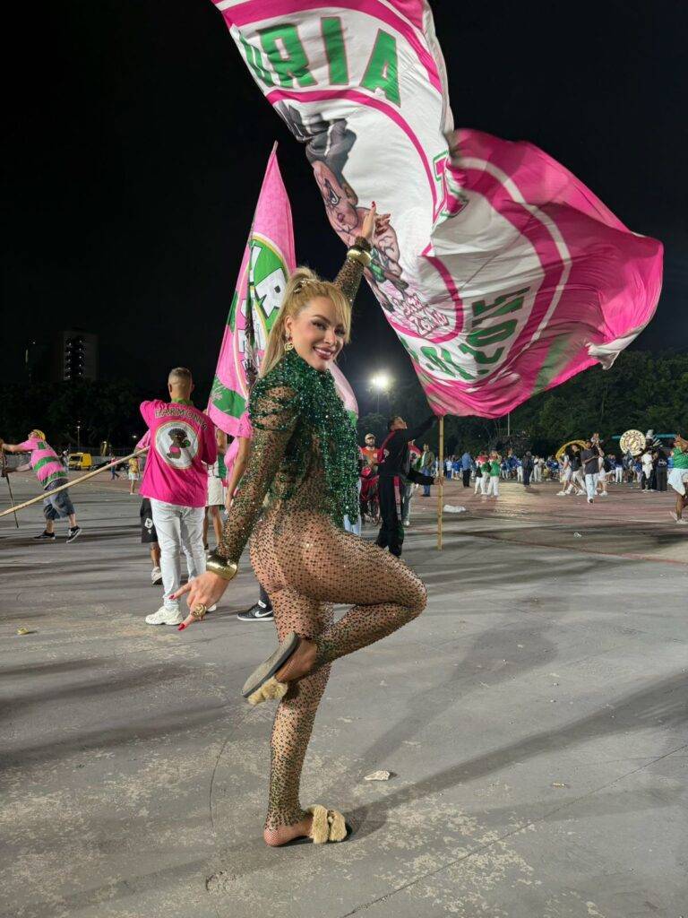Musa da Barroca Marina Orlanda dá spoiler de fantasia para carnaval de São Paulo 2026 3 Musa da Barroca Marina Orlanda dá spoiler de fantasia para carnaval de São Paulo 2026