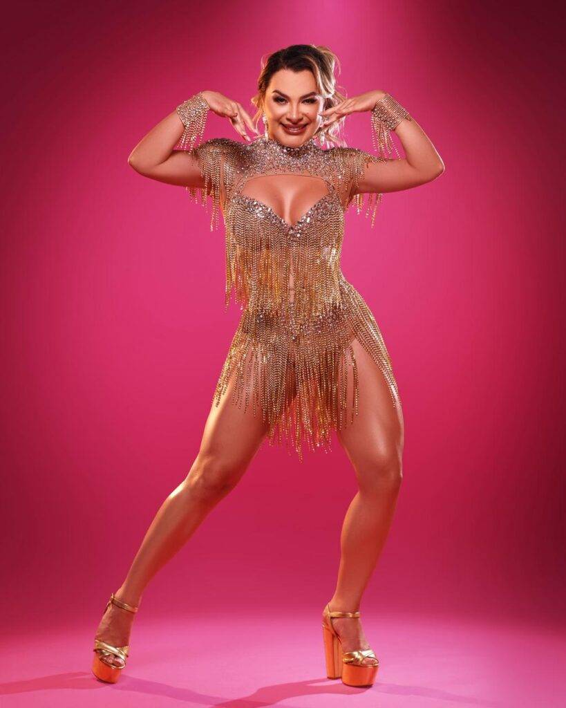 Musa da Barroca, Marina Orlanda investe R$ 30 Mil em preparação para carnaval