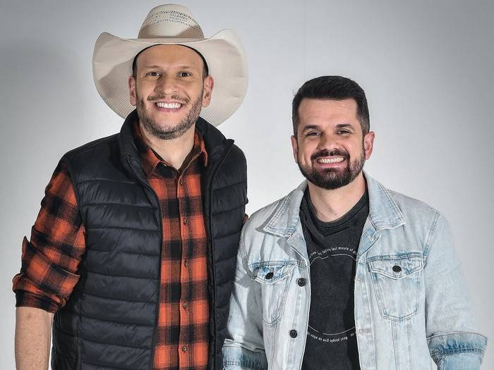 Aparecida Sertaneja: VH & Alexandre, Matheus Minas e Leandro e Os Alterneiros comandam o palco