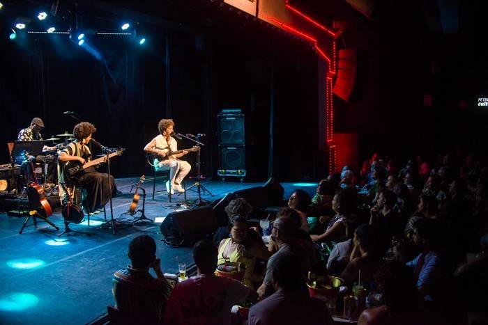 Nilze Carvalho e Ana Costa celebram a música brasileira no Teatro Rival Petrobras
