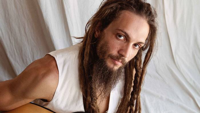 Pablo Vares faz show de despedida do Rio de Janeiro na Casa com a Música