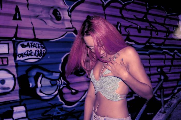 Pink Luuhh lança o single "Me Deixa Louca"