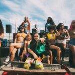 Riko Viana lança versão com olhar pop para hit “Mal Acostumado”