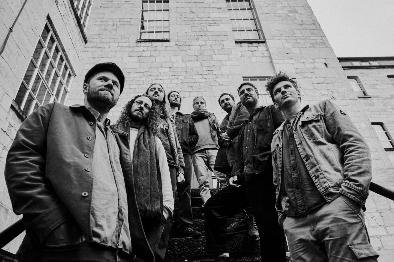 SOMA SOMA lança o disco Nem Toda Flor, que planta o Brasil em terras britânicas